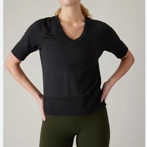 Athleta Step Forward Sweatshirt Tee, in Black, size Medium